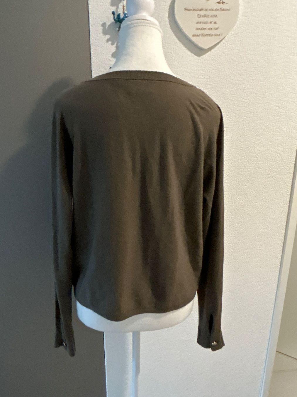 Comma Maglioni & Felpe: Damen Strickpullover olivgrün langarm von Comma Gr. 34 – Usato da Brunnen venduto da Nala2929 4
