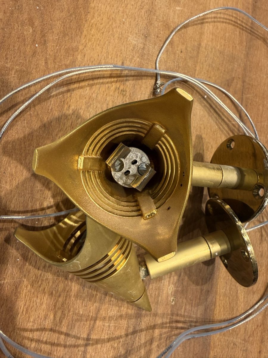 Lampes: 2 x Light Fixture Elements, Brass Look, with Cable – D'occasion à Celigny par AziwA 1