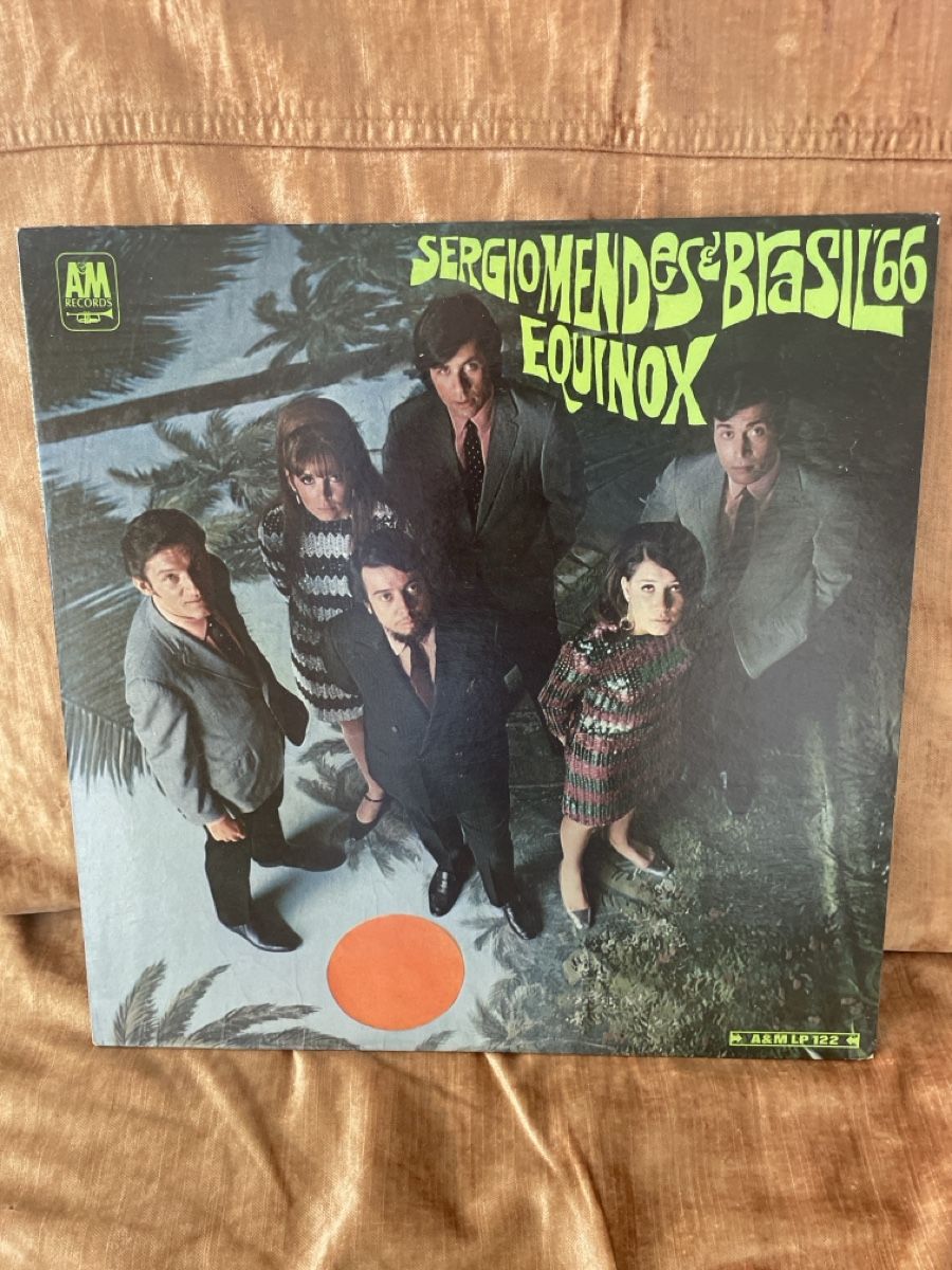 Dischi in vinile: Sergio Mendes & Brasil '66 - Equinox - LP – Usato da Steinmaur venduto da Eastwing