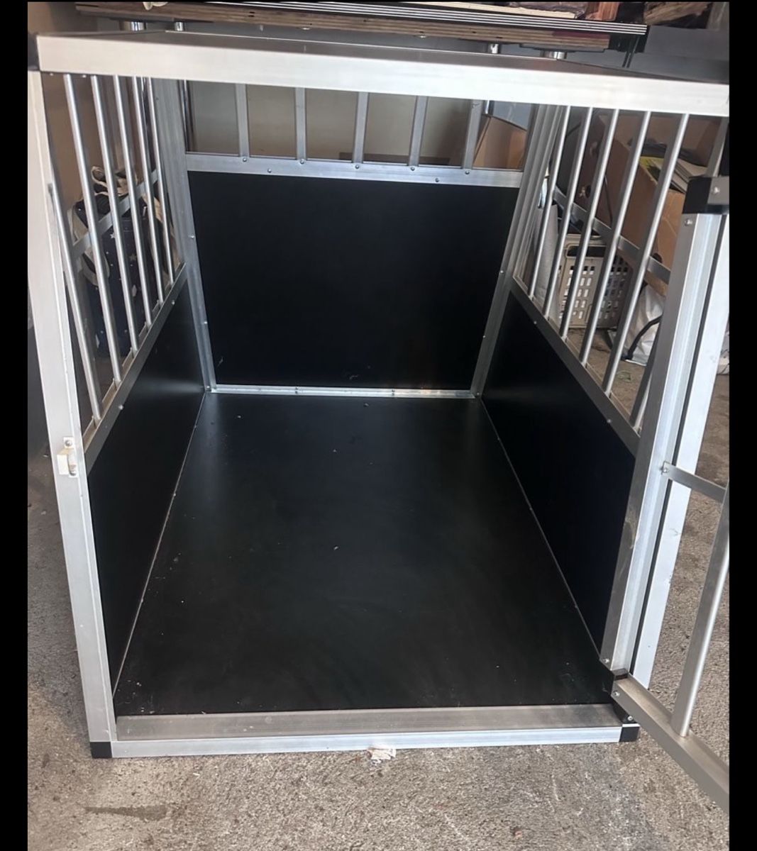 Käfige, Transport & Sicherheit: Hundebox – Gebraucht aus Veltheim AG von andreaswenger02