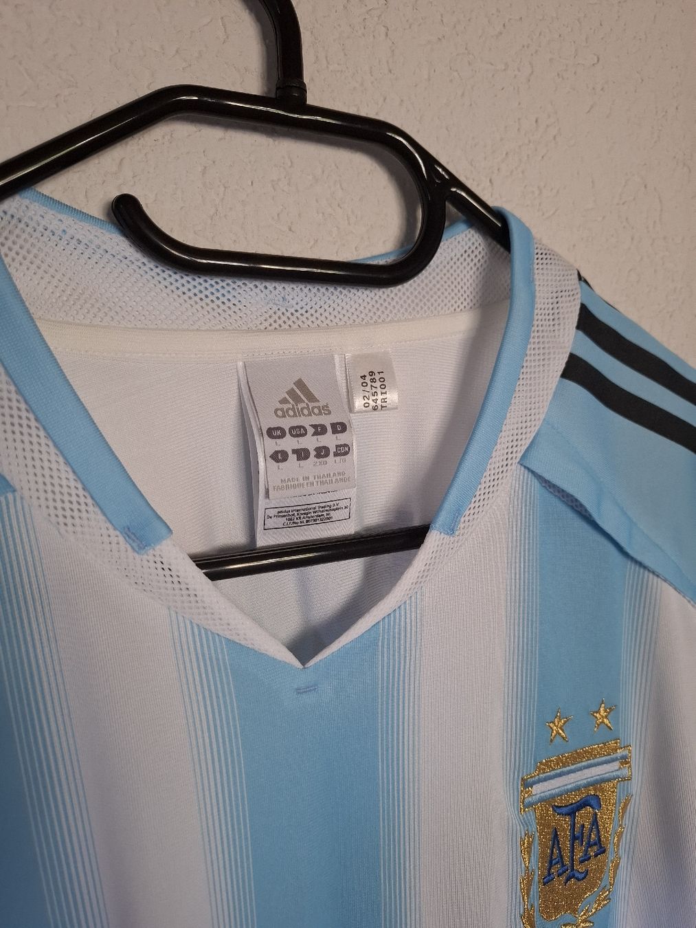 Adidas Leibchen & Hosen: Argentinien Trikot 2004 – Neu (gemäss Beschreibung) aus Ammerswil AG von Treemountain 3