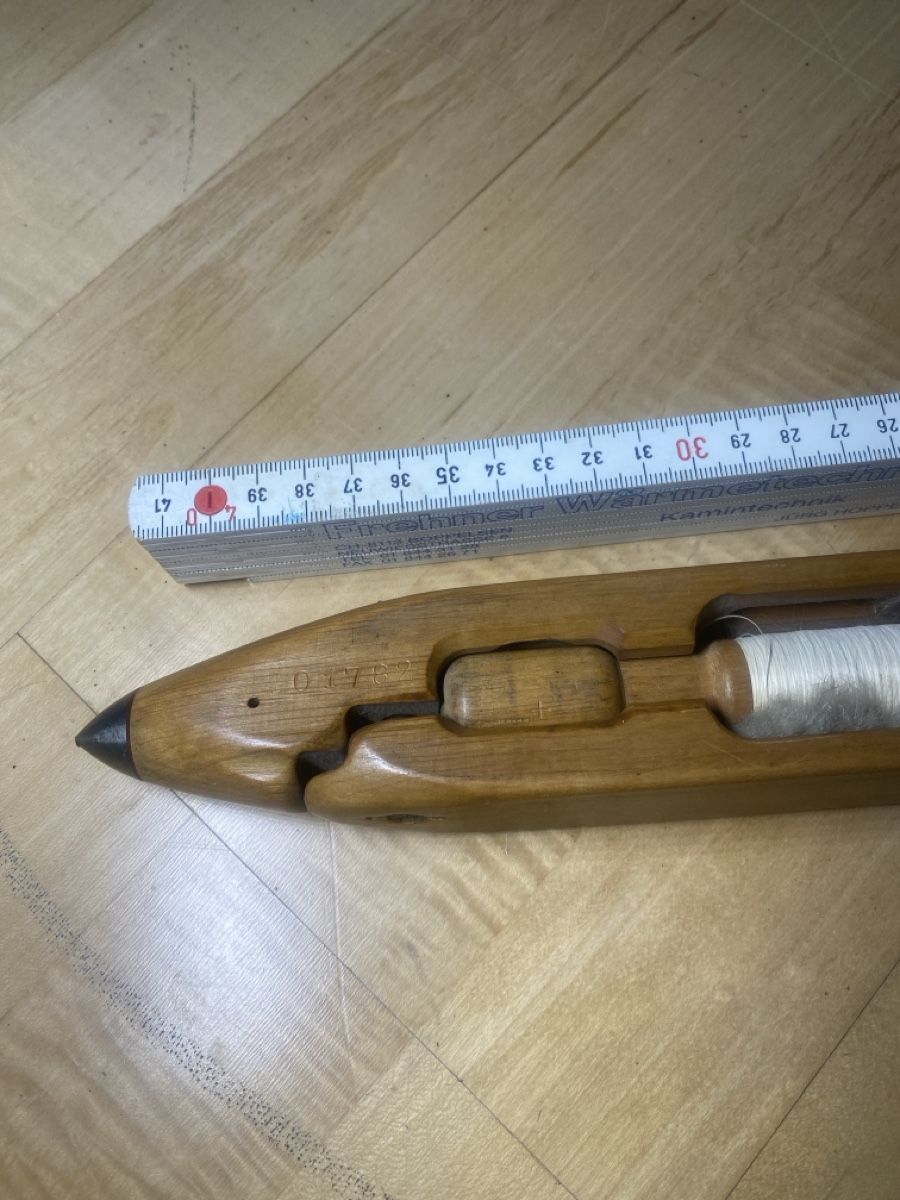 Tous les outils: Antikes Weberschiffchen / Web Shuttle mit Honex-Spannsystem – D'occasion à Dietlikon par Chloe5. 7