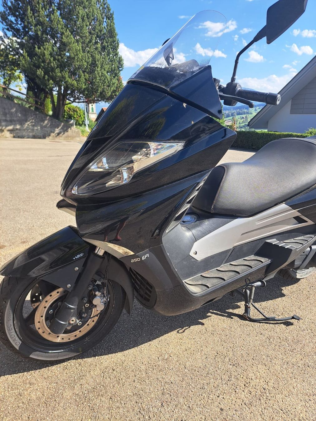 Scooters: Roller Vengo Silver Blade  /   ab 1 Fr. – D'occasion à Ruswil par just4andrew 1