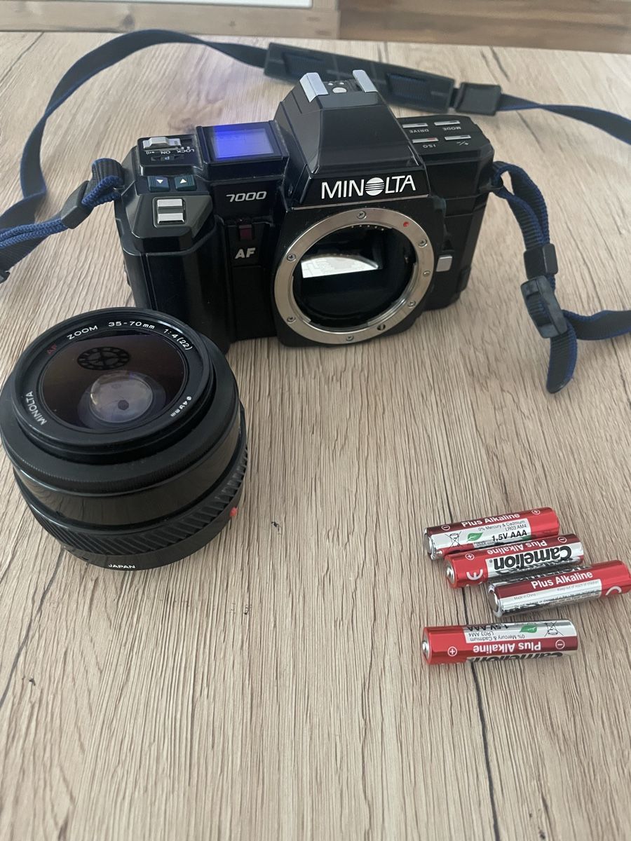 Minolta Kamera: MINOLTA ANALOGKAMERA – Defekt aus Plons von wartauchris 9