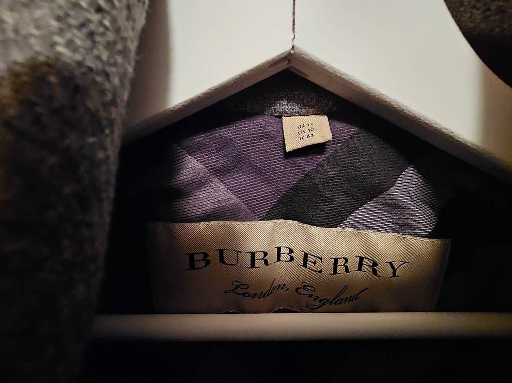 Vestes: Burberry Jacke – D'occasion à Liesberg par Chroetli5 1