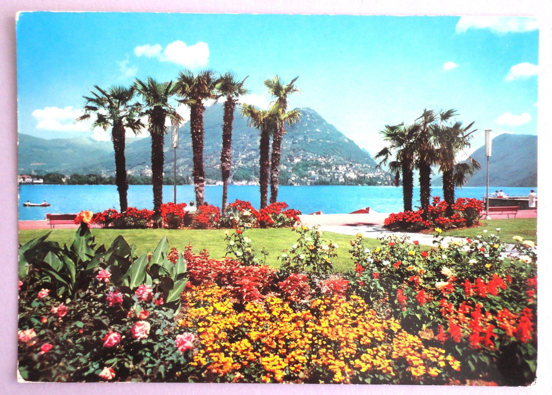 Cartes postales: Lugano-Paradiso - Lungolago e Mte Brè – D'occasion à Fétigny par Billy2miny