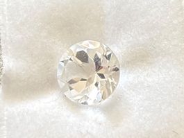 Quarz 8 mm, 2.0 Ct.