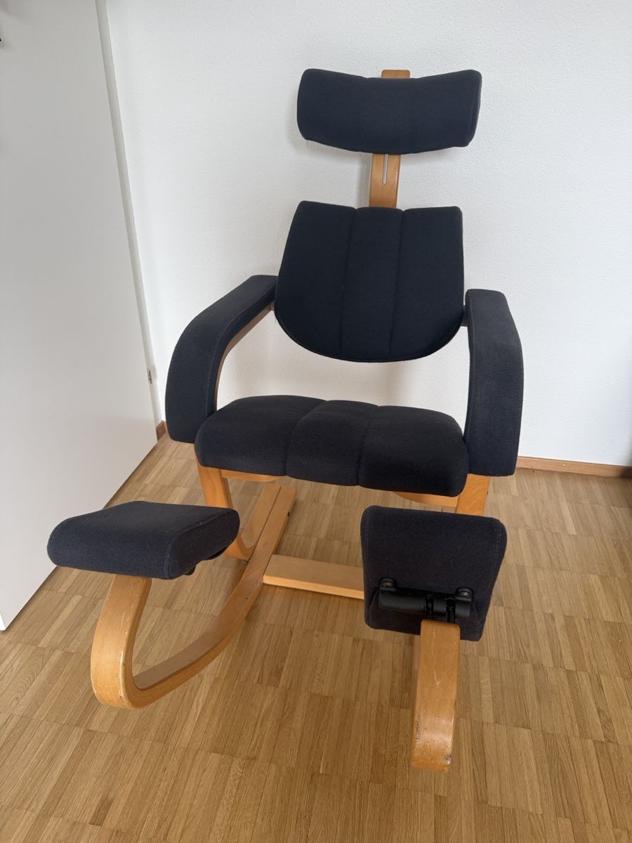 Varier Poltrone: Duo Balans Designer-Stuhl (Peter Opsvik) – Usato da Zürich venduto da jan_p7vl