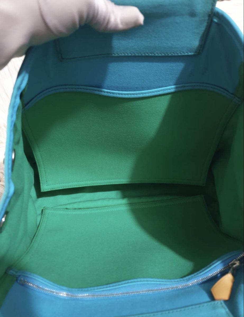 Hermès Sacs femmes: Sac Cabag 32 Twist Officier Bicolore – D'occasion à Heimberg par Sabe_Frau 1