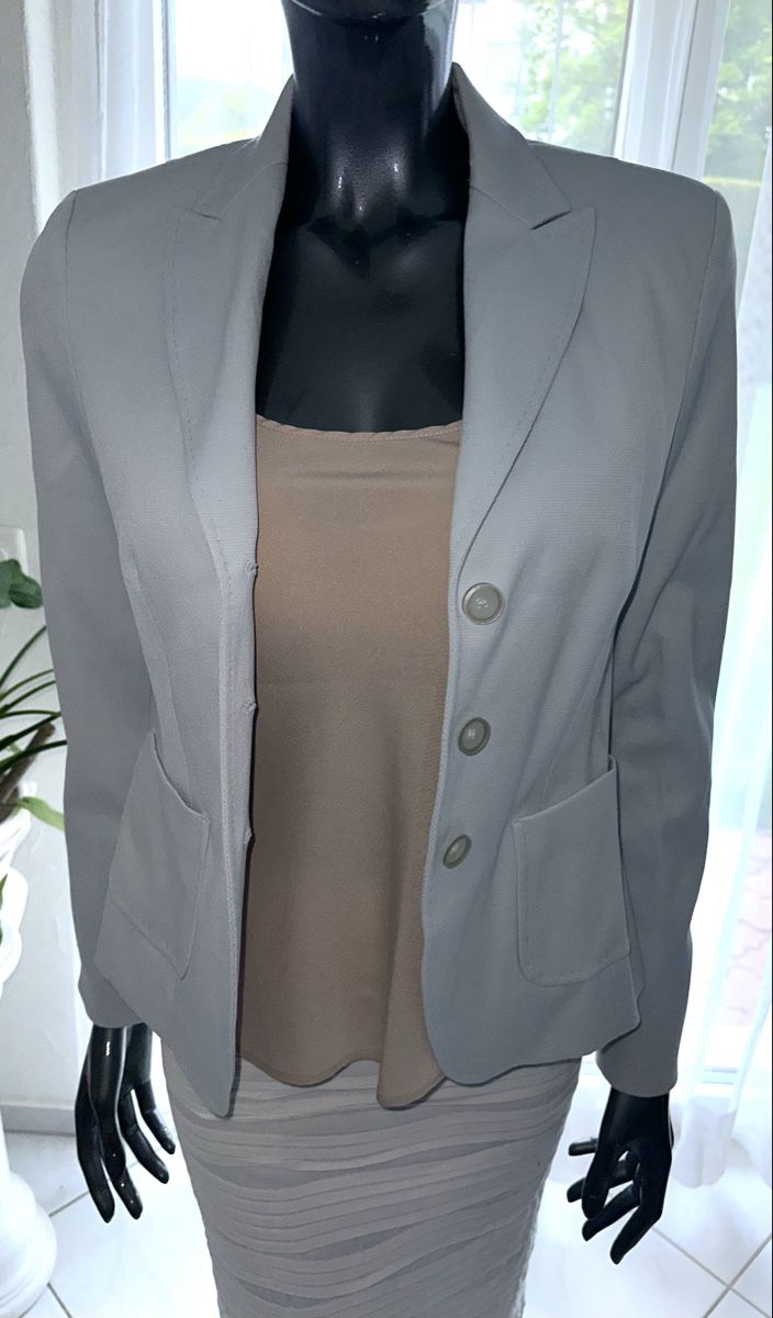 Madeleine Giacche: MADELEINE BLAZER GR. 36 neuwertig – Nuovo (secondo la descrizione) da Unteraegeri venduto da MH203 1