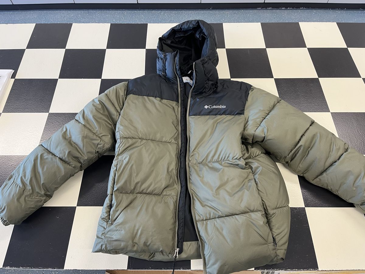 Columbia Giacche: Columbia Winterjacke – Nuovo (secondo la descrizione) da Gossau SG venduto da greygoose02