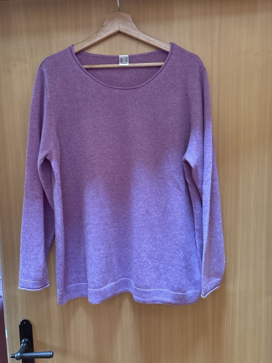 Maglioni & Felpe: Pull lilas cachemire  – Nuovo (secondo la descrizione) da Monthey venduto da chocolatnoir01