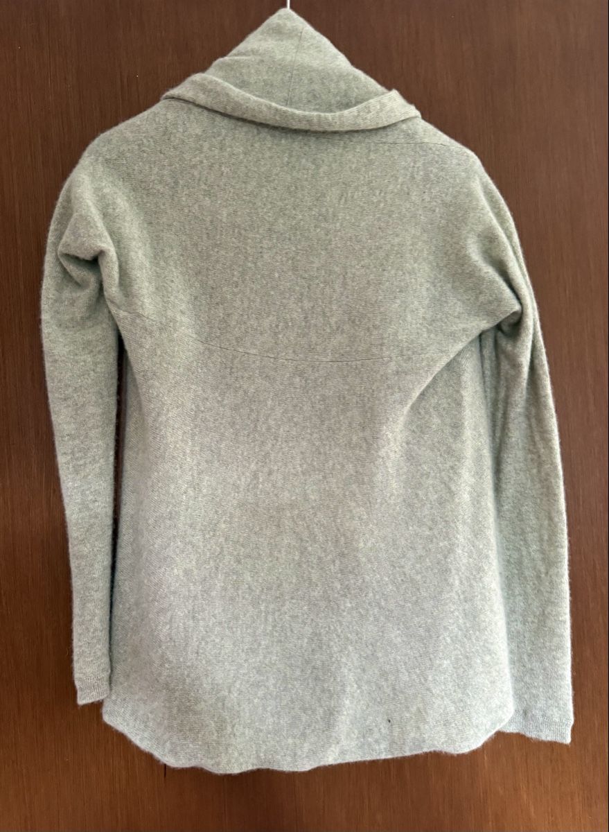 Giacche: Cardigan 100% Cashmere marca Repeat – Usato da Bioggio venduto da M.M.O 4