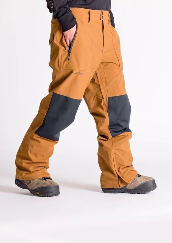 Pantalons: Nitro Snowboard Hose NEU Grosse L – Neuf avec emballage d'origine à St. Gallen par luk_fzp9