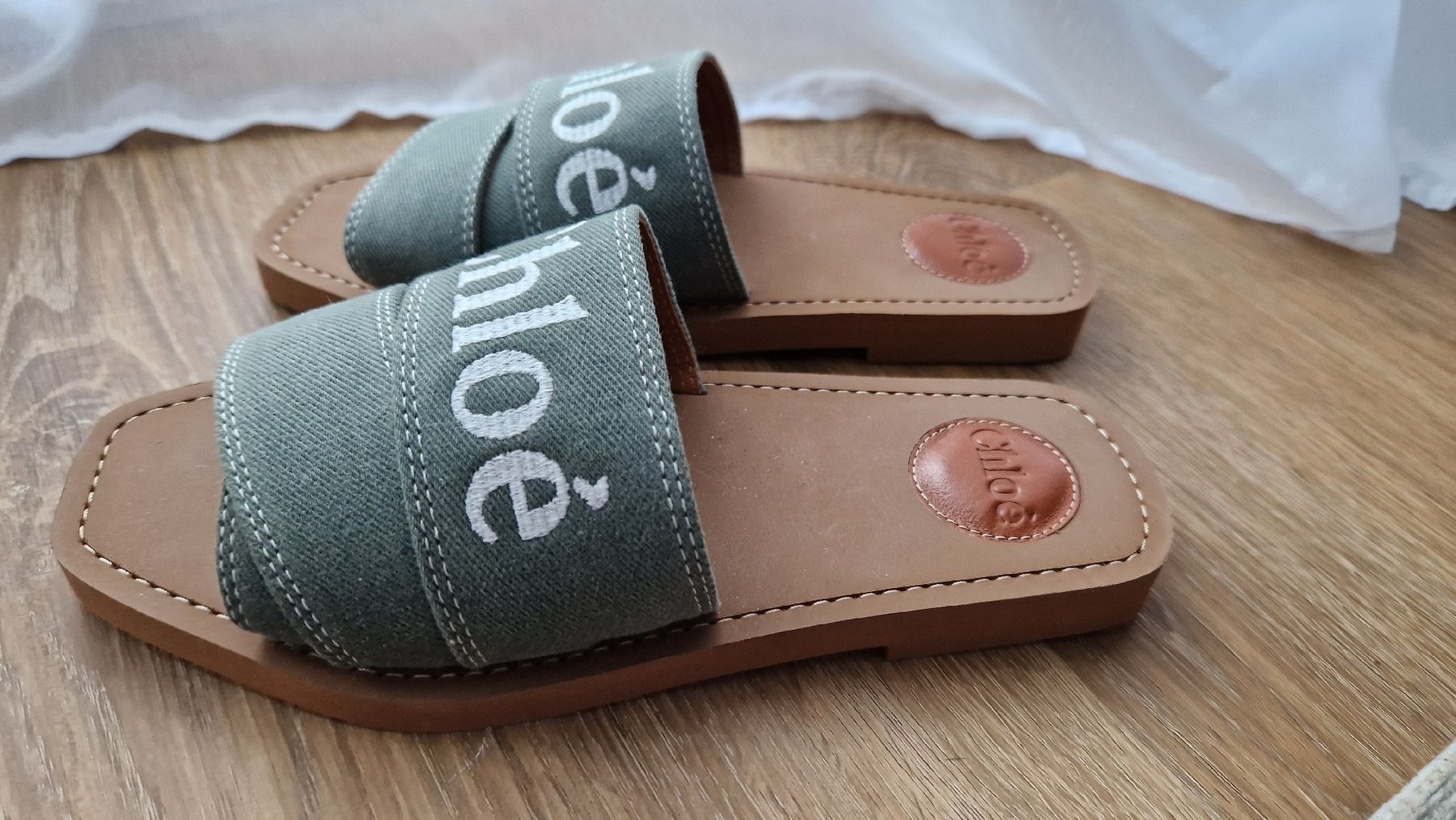 Chloé Scarpe da donna: CHLOE woody mule – Nuovo e nell'imballaggio originale da Peseux venduto da Les_Lilas