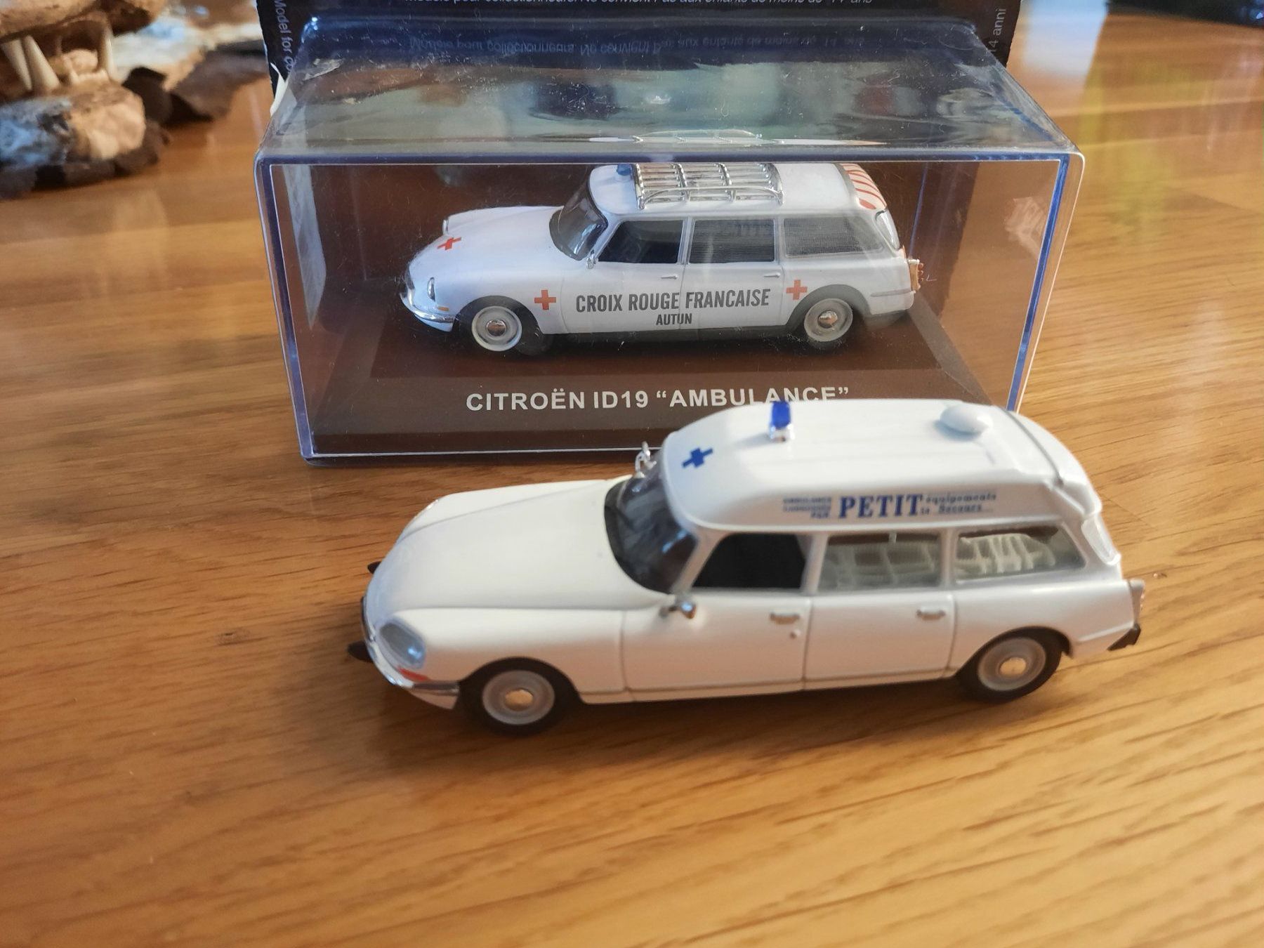 Citroën Modellautos: Citroen DS/ID, Ambulance – Neu und originalverpackt aus Luzern von Namruk01