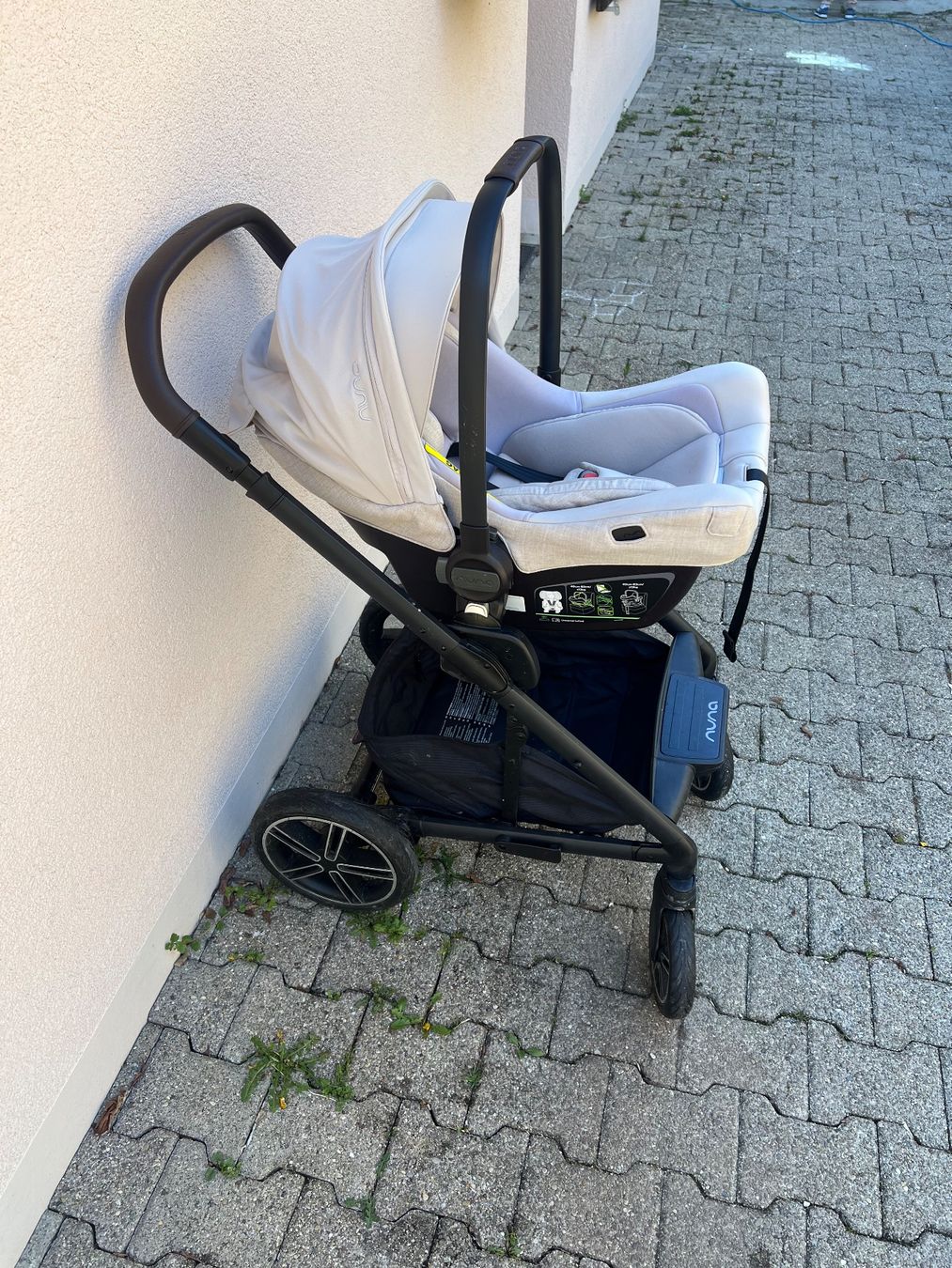 Nuna Kinderwagen: Poussette nuna évolutif – Gebraucht aus Sonceboz-Sombeval von mil_qv9n 3
