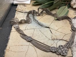 Antikes Collier, wunderschöne Verarbeitung