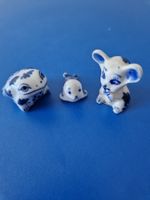 3 kleine blau/weisse Porzellan Figuren: Frosch, Robbe, Maus