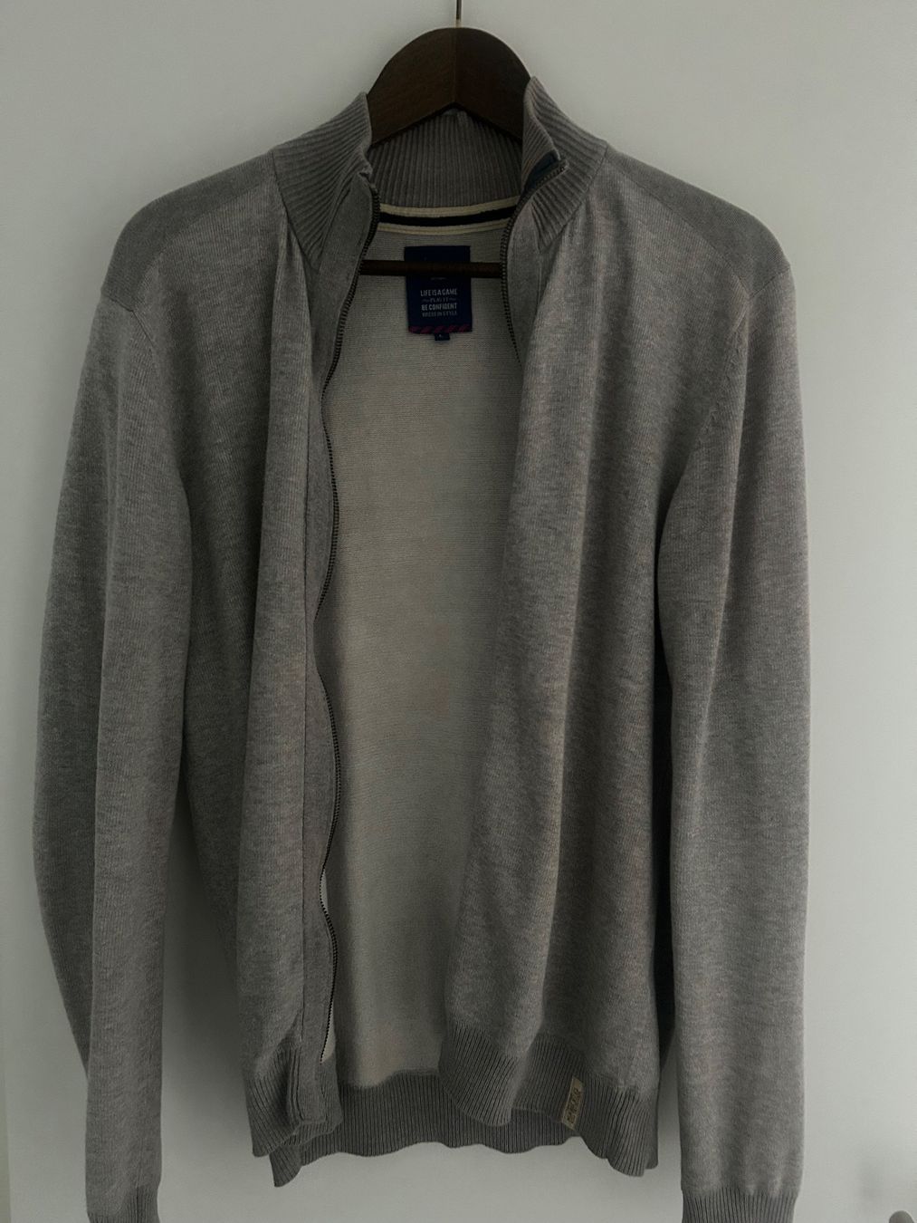Tom Tailor Maglioni & Felpe: 5 Stück Tom Tailor Kleiderset Pullover Grösse M/L – Usato da Hittnau venduto da Oracel 4
