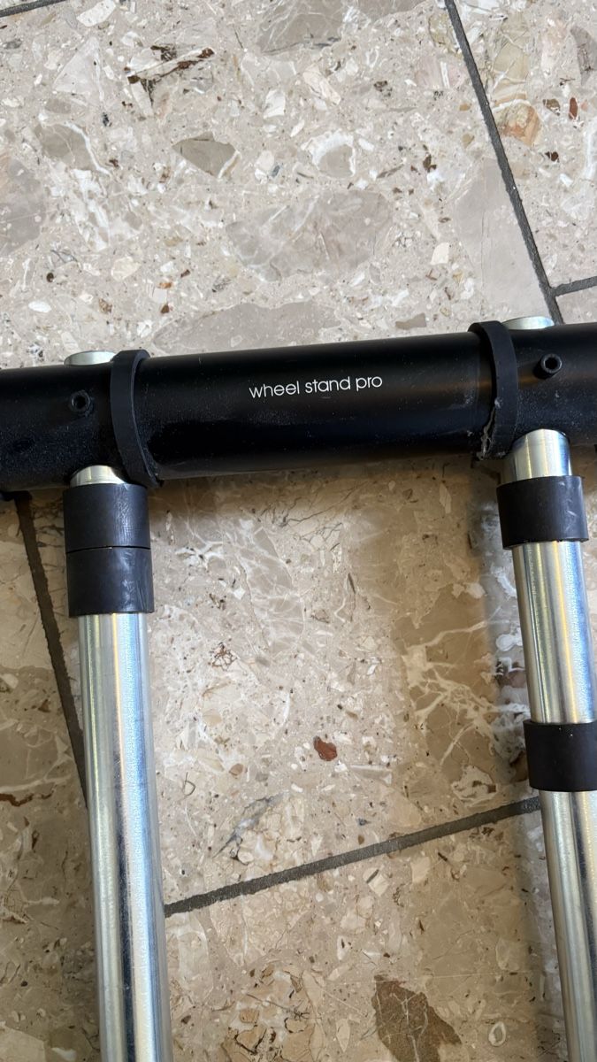 Sonstige Dekorationen & Accessoires: Wheel Stand Pro – Gebraucht aus St. Margrethen SG von leo_lg9y 2