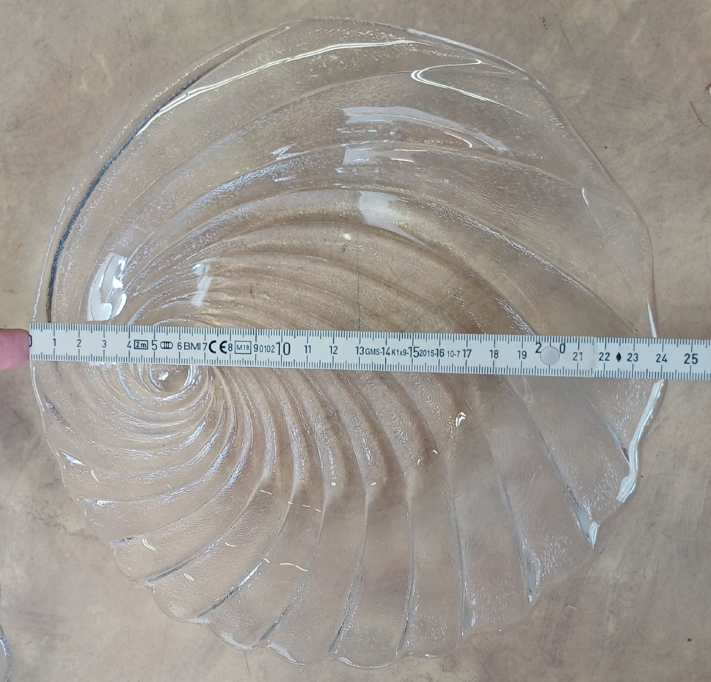 Piatti: 5 Muschel - Teller aus Glas – Usato da Merenschwand venduto da Brockinell 5