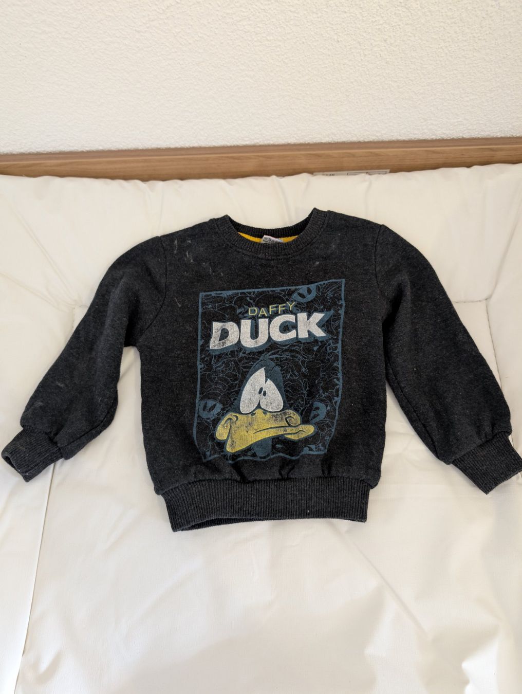 Maglioni & Felpe: Daffy Duck Pullover für Jungs – Usato da Buchs ZH venduto da indli10