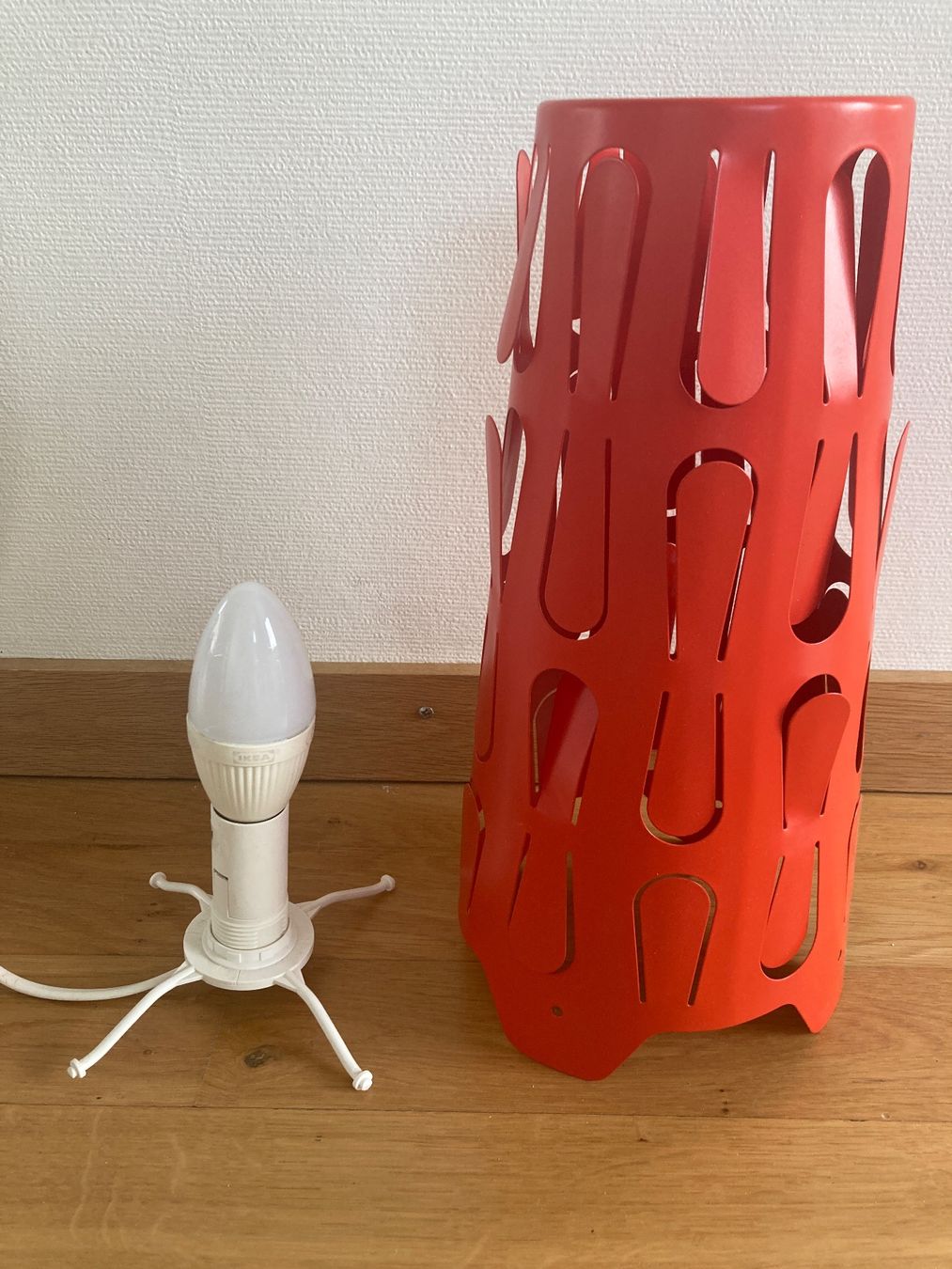 Ikea Lampade: Lampe Ikea top Zustand! – Usato da Zürich venduto da Inne_aere 3