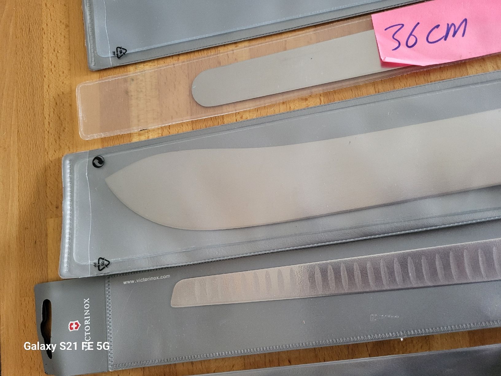 Victorinox Coltelli da cucina: 6 Victorinox küchimesser – Nuovo e nell'imballaggio originale da Riehen venduto da tamola67 7