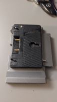 Adapter von Anton Bauer auf V-Mount Akku