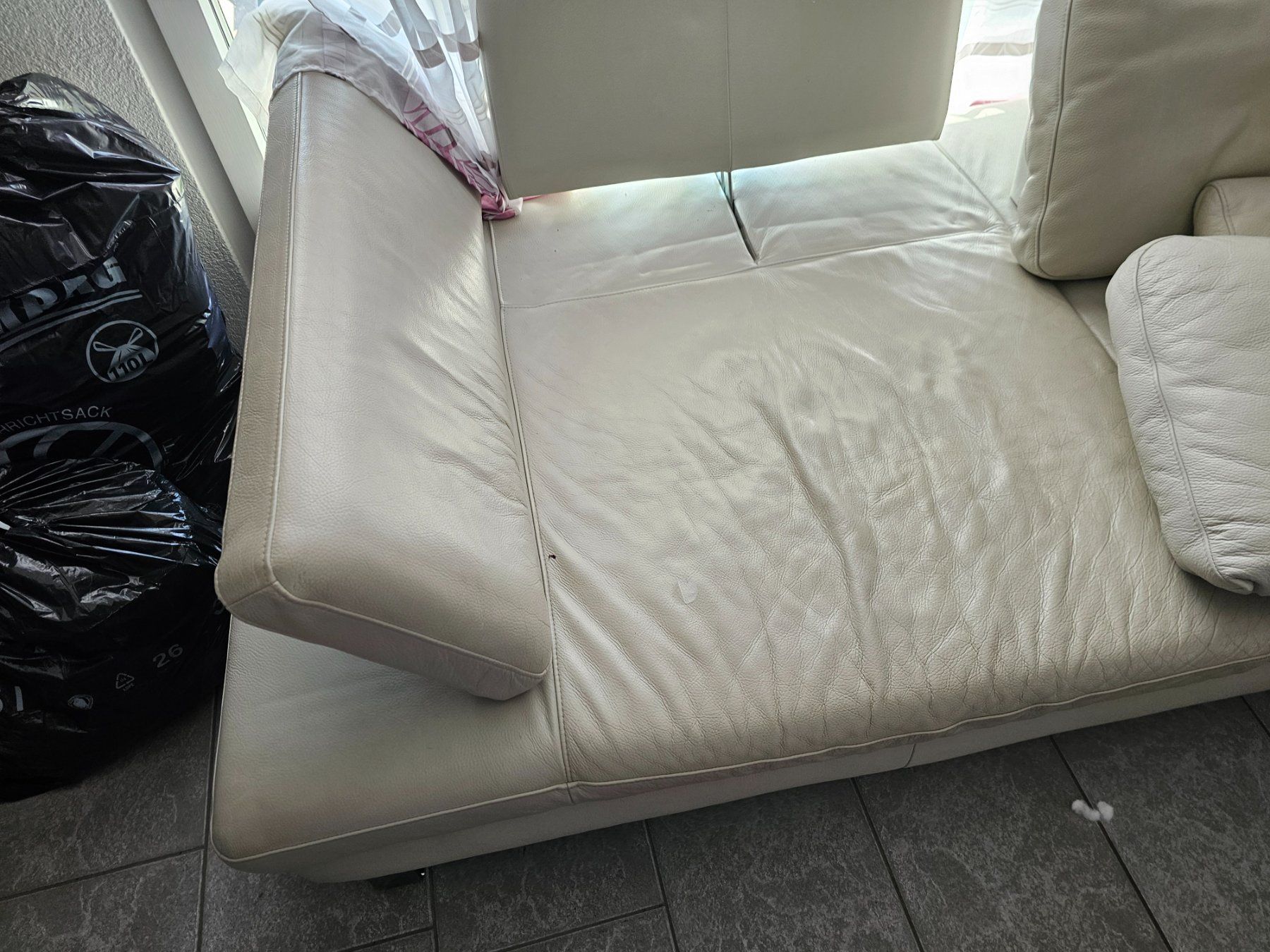 Pfister Sofas: Leder Sofa – D'occasion à Wangen b. Olten par Angelina05 6