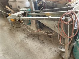 Deckenstützen-Reinigungsmaschine