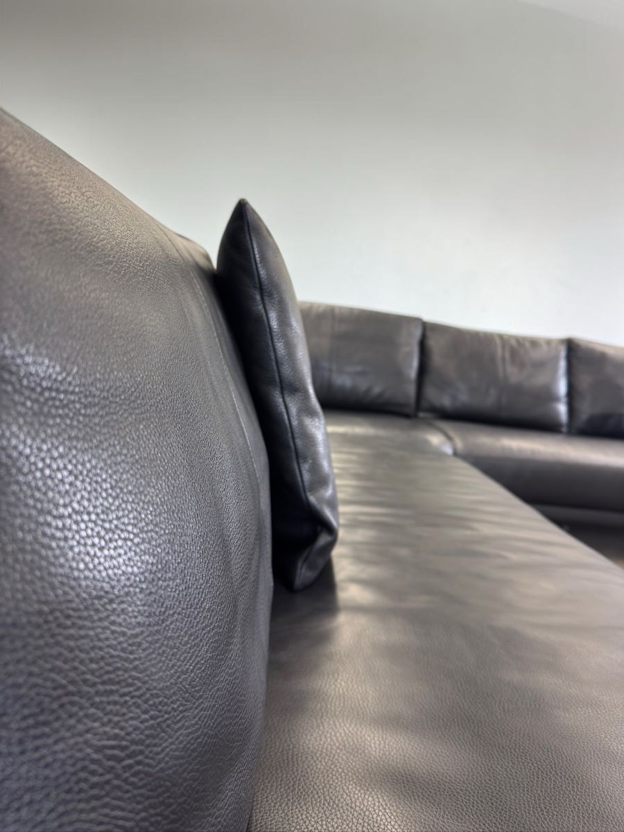 Sofas: Ecksofa Dreipunkt aus schwarzem Nappaleder – D'occasion à Fehraltorf par Sofalab.swiss 5