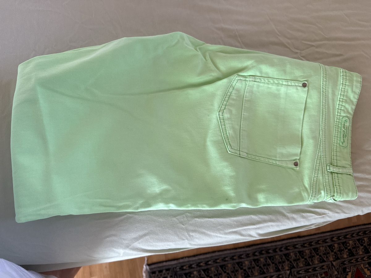 Comma Pantalons: Jeans Sommerhose Hose Comma 44 – D'occasion à Oberwil BL par moneymaker1