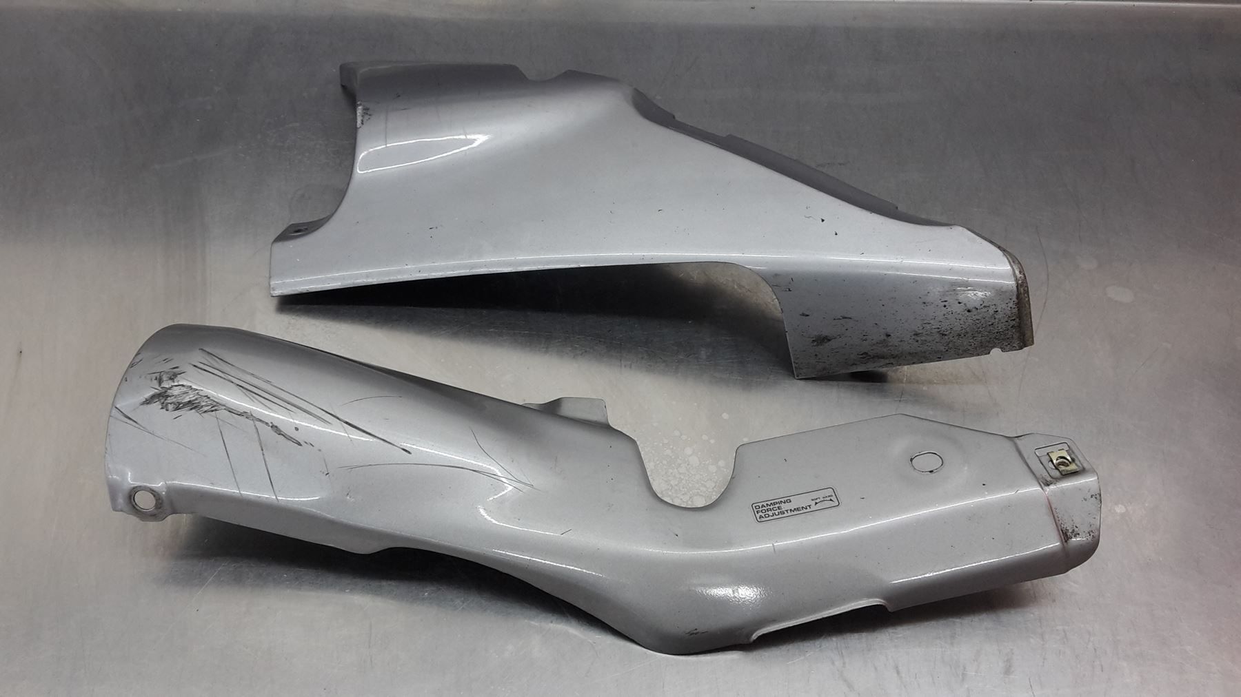 Verkleidungen & Rahmen: Honda CBR1000F Ersatzteile – Gebraucht aus Bremgarten AG von AGB11