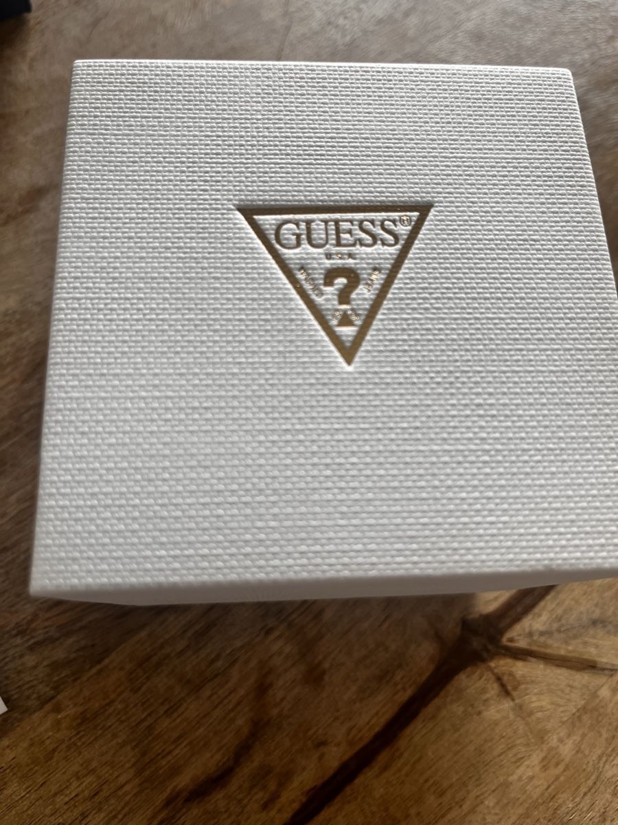 Guess Orologi: Montre Guess – Usato da Sierre venduto da ana_2lzm 2