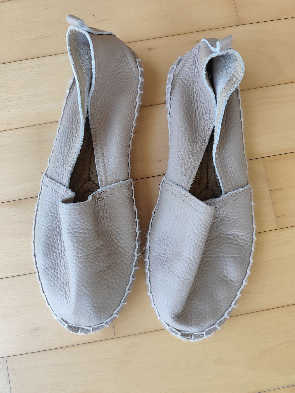 Damenschuhe: Damen Espadrilles Leder beige Grösse 39 – Gebraucht aus Zürich von Claudia_Zueri