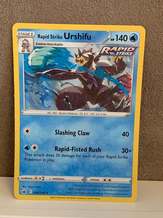 Rapid Strike Urshifu Holo Rare 044/198 Chilling Reign Pokémon PACK