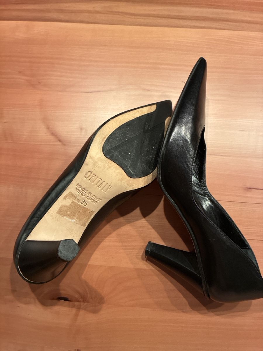 Damenschuhe: schwarze Pumps Leder  – Gebraucht aus Urdorf von mar_hts8 3