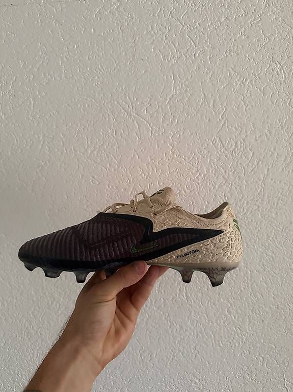 Nike Scarpe da uomo: Nike Phantom 6 Low Elite Black Mamba grösse 45 – Usato da Egnach venduto da lau_gmx8 3