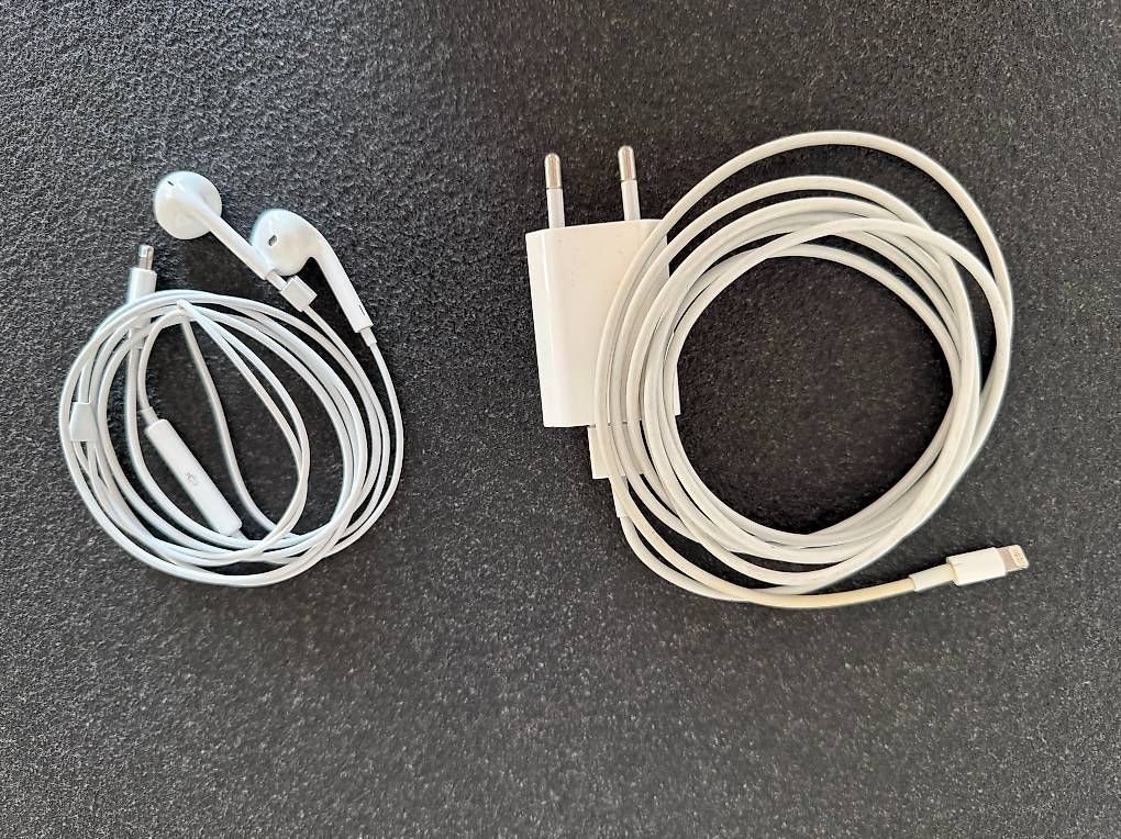 Handys / Smartphones: iPhone 11, 128GB, Schwarz – Gebraucht aus Bolligen von supnic 4