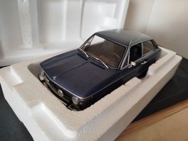 voiture miniature 1/18 Bmw 2002 touring Minichamps