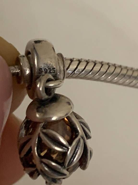 Pendentifs: Original Pandora Charm – D'occasion à Bürglen UR par VKorchynskyi 1