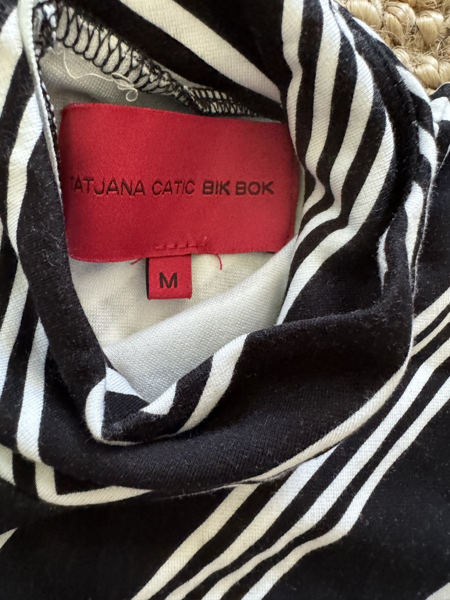 Top: BIK BOK Langarmshirt – Nuovo (secondo la descrizione) da Zollikofen venduto da AureusManus 1