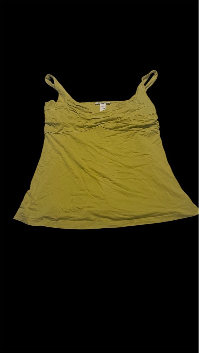 H&M Tops: Vontage H&M Top olivgrün Gr. M – Gebraucht aus Suhr von Checkitout