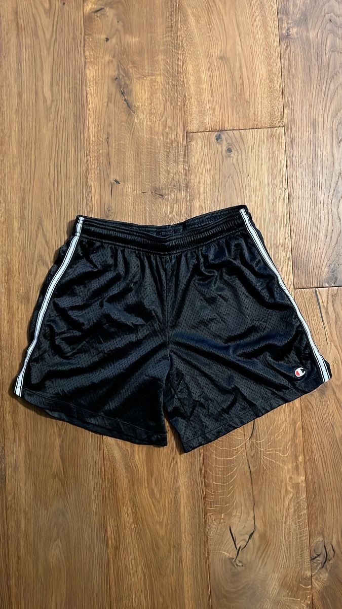 Champion Pantaloni: Champion Shorts, Schwarz, Grösse S – Usato da Burgdorf venduto da Rico340
