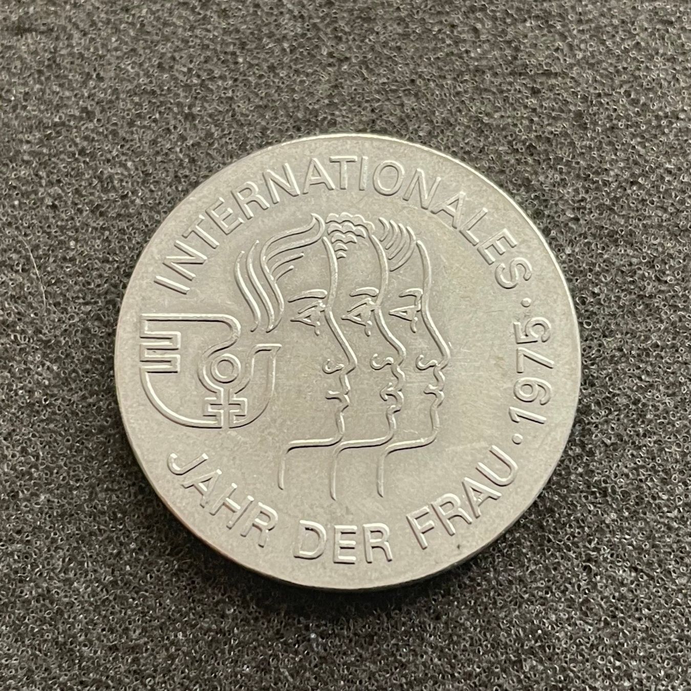 Tutti le monete: 5 Mark DDR 1975 – Usato da Reitnau venduto da tb-muenzen 2