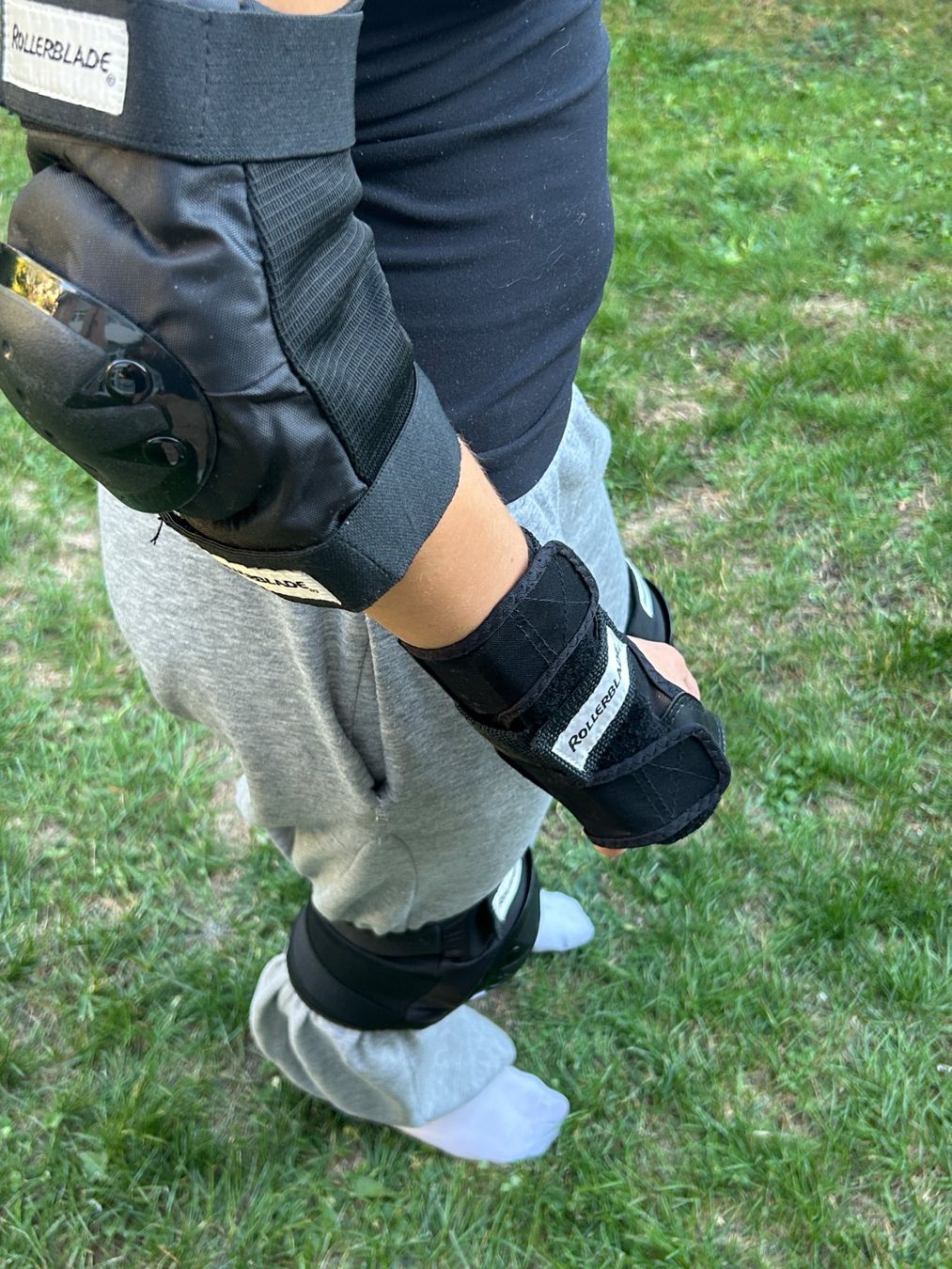 Protezioni & Imbottiture: Original Rollerblade Protective Gear, Full Set – Nuovo (secondo la descrizione) da Küsnacht ZH venduto da MagnusAa 2