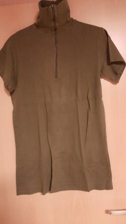 Kurzarm- Rollkragenpullover, Militärpulover Gr. 79/80