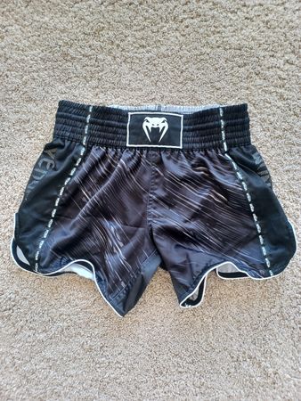 Muay Thai Venumshorts Gr. XL